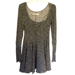 Free People Beach Dress Sz XS Gray Mini Baby Doll Fit Flare Long Sleeve Stretchy